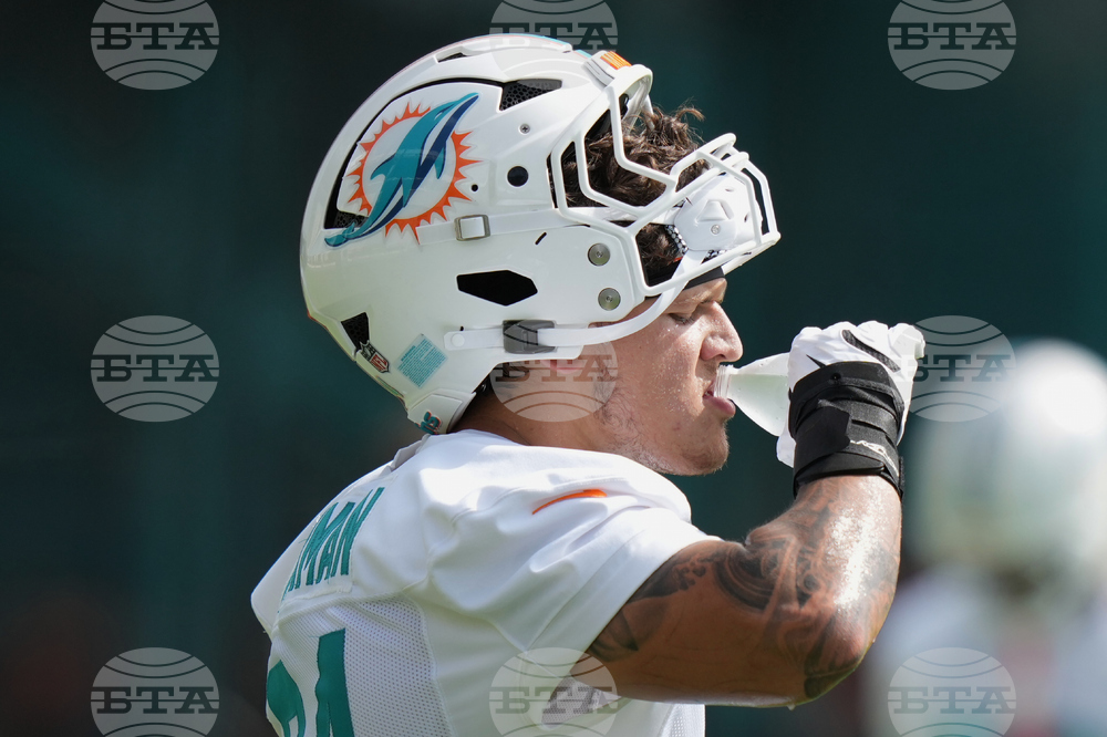 Dolphins Camp Football