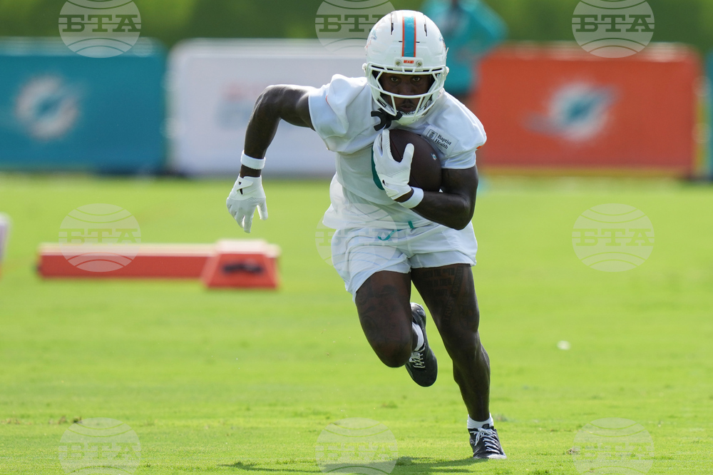 Dolphins Camp Football