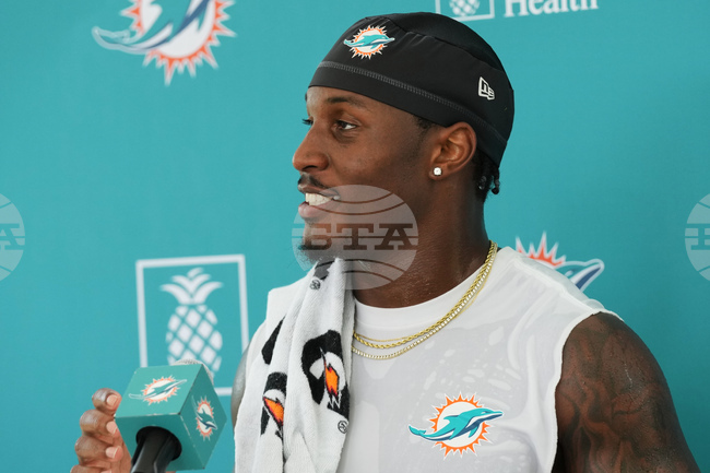 Dolphins Camp Football