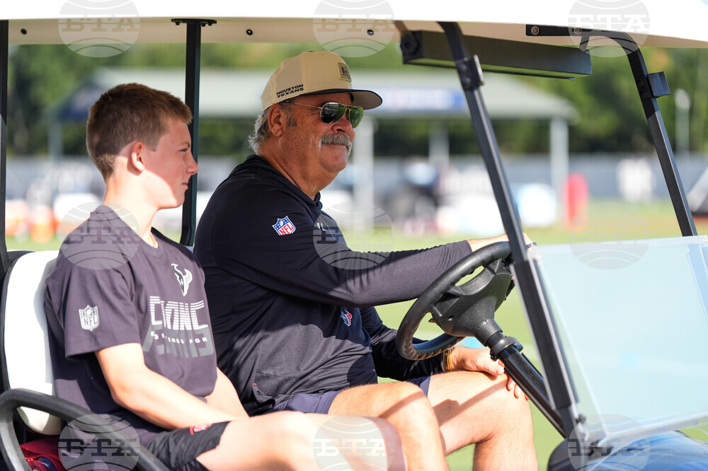 Texans Camp Football
