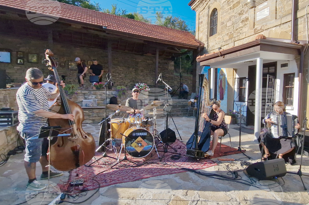 Село Дебнево - „Jam on the river“ – втори фестивален ден