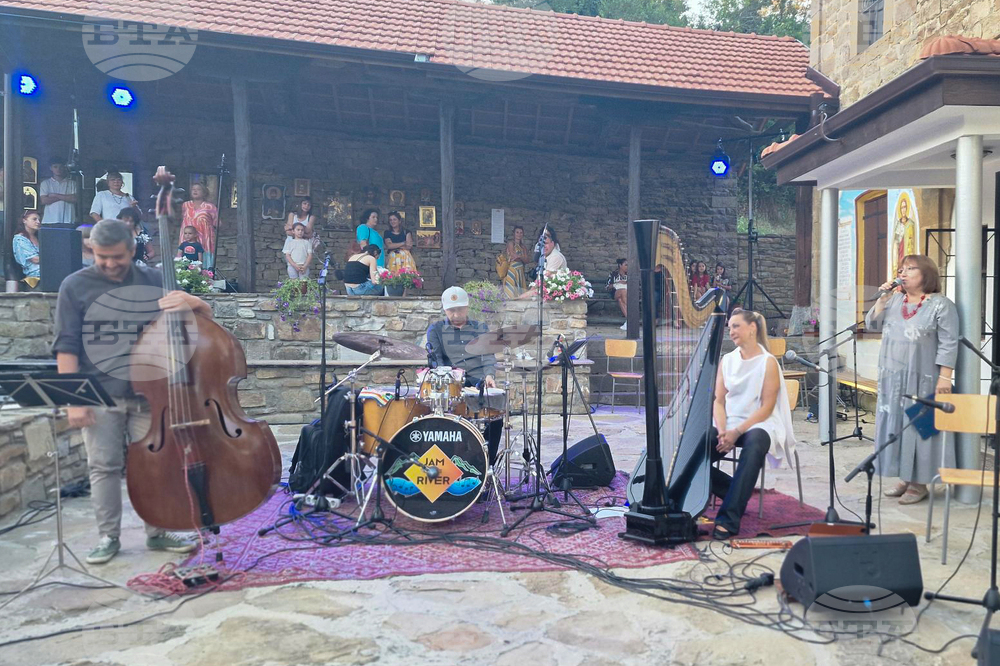 Село Дебнево - „Jam on the river“ – втори фестивален ден