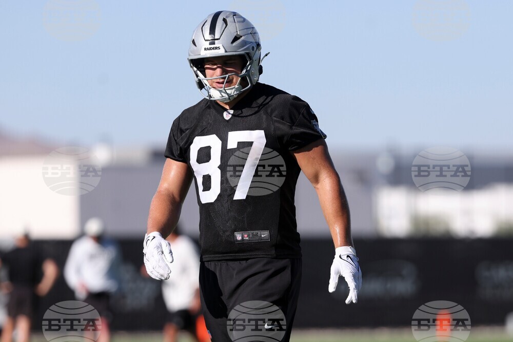 Raiders Camp Football