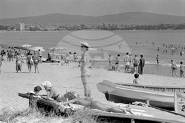 На разходка в Международния младежки център в Приморско през 1966 година