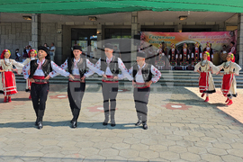 Село Гавраилово - „Златна праскова“ - празник