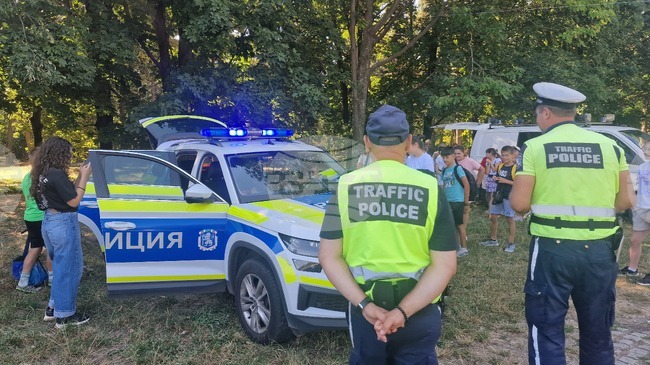 Как се разследва престъпление и как се гаси пожар научиха деца от Разград в Детска полицейска академия
