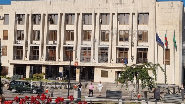 ОИК в Горна Оряховица отхвърли предсрочното прекратяване на пълномощията на кмета на Горна Оряховица Николай Рашков