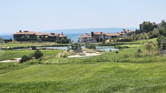 Включеният в MICHELIN Guide Hotels комплекс Thracian Cliffs Golf & Beach Resort край Каварна планира нови проекти и обновяване