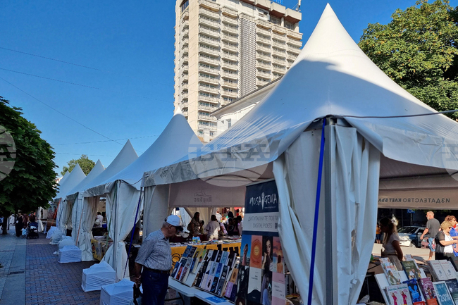 Във Варна бе открито второто издание на литературния фестивал „Море от книги“