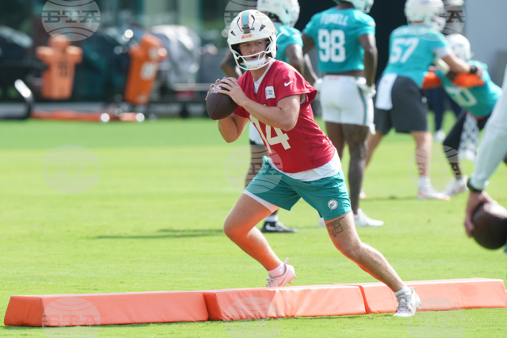 Dolphins Camp Football