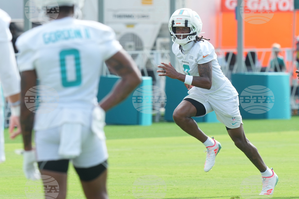 Dolphins Camp Football