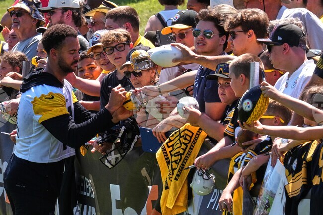 Steelers Camp Football