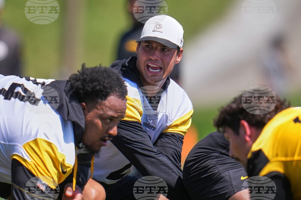 Steelers Camp Football