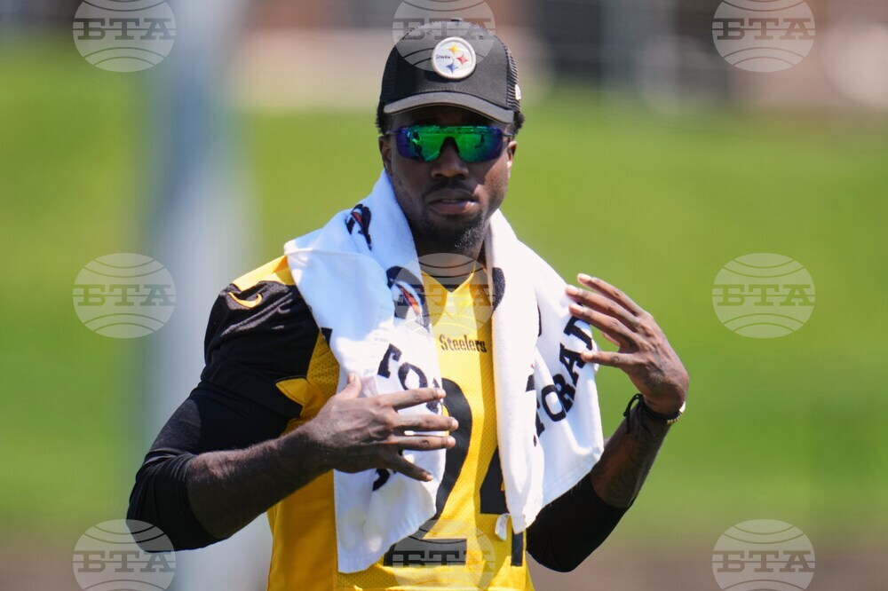 Steelers Camp Football