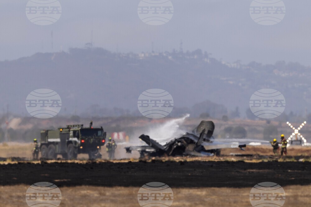 Military-Jet-Crash-California
