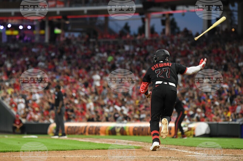 Pirates Reds Baseball