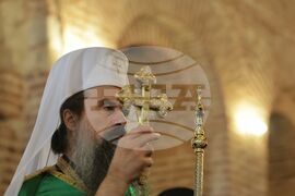 Храм „Света София Премъдрост Божия“ - чудотворна икона - посрещане
