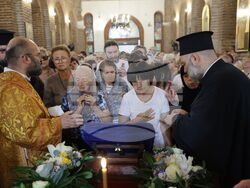 Храм „Света София Премъдрост Божия“ - чудотворна икона - посрещане