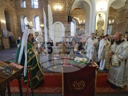 Храм „Света София Премъдрост Божия“ - чудотворна икона - посрещане