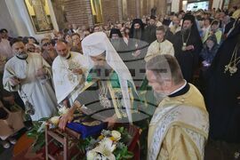 Храм „Света София Премъдрост Божия“ - чудотворна икона - посрещане