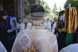 Храм „Света София Премъдрост Божия“ - чудотворна икона - посрещане