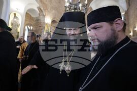 Храм „Света София Премъдрост Божия“ - чудотворна икона - посрещане