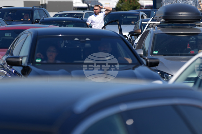 Serbia Croatia Border Traffic