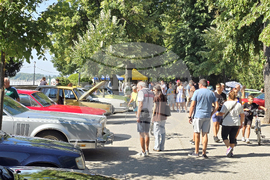 Видин - международен ретропарад - класически автомобили