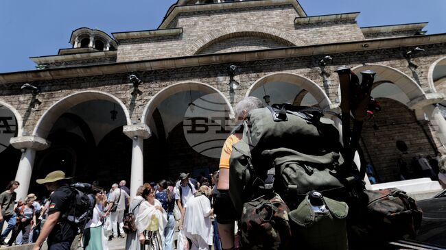 Чудотворната икона на Пресвета Богородица – Хавайска вече е в катедралния храм „Света Неделя“