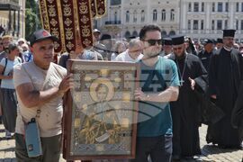 Чудотворна икона на света Богородица – Хавайска - литийно шествие