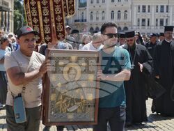 Чудотворна икона на света Богородица – Хавайска - литийно шествие