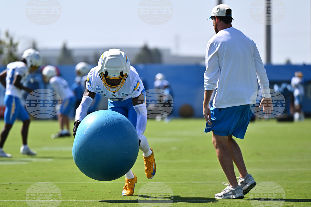 Chargers Camp Football
