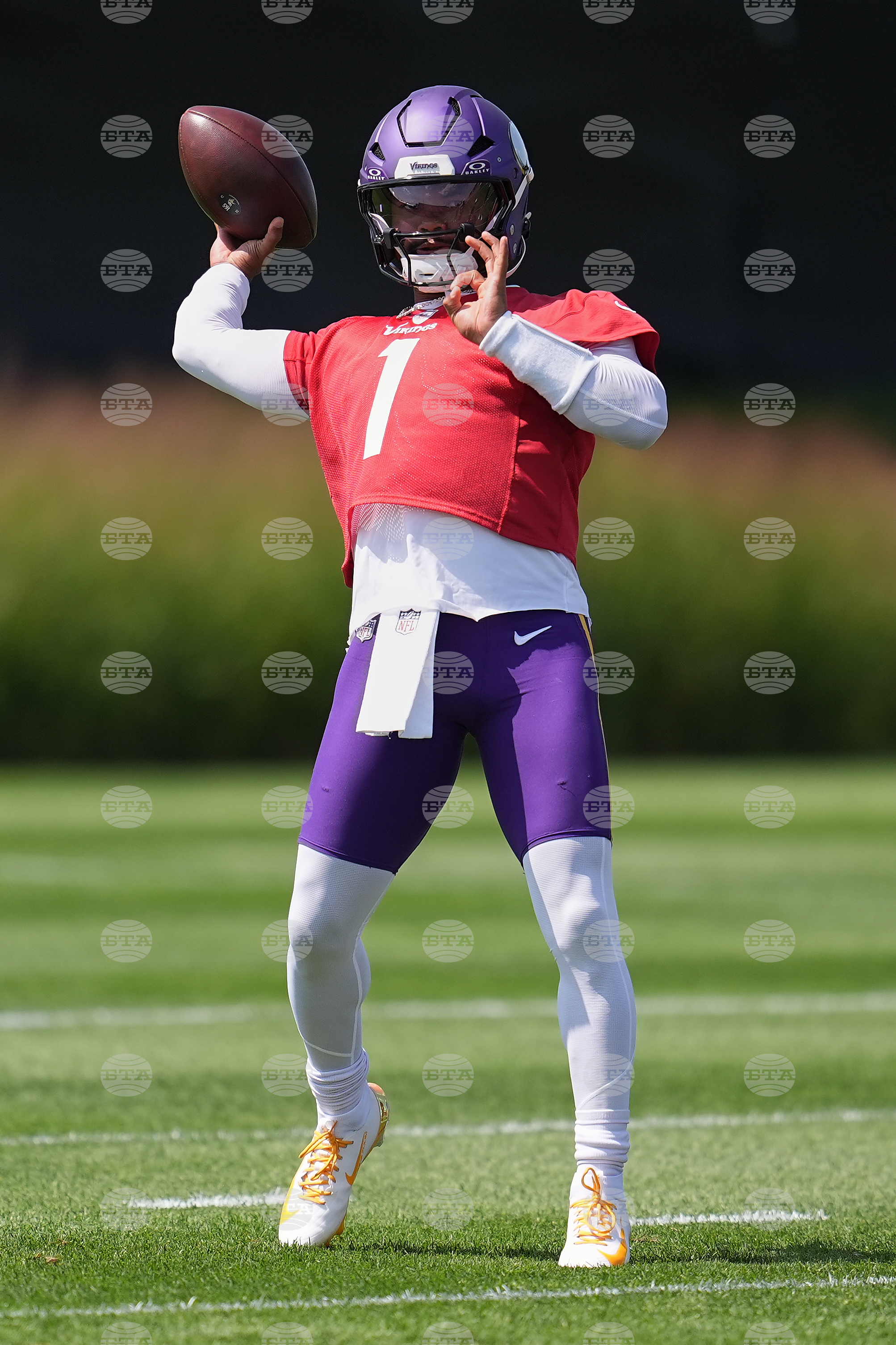 Vikings Camp Football