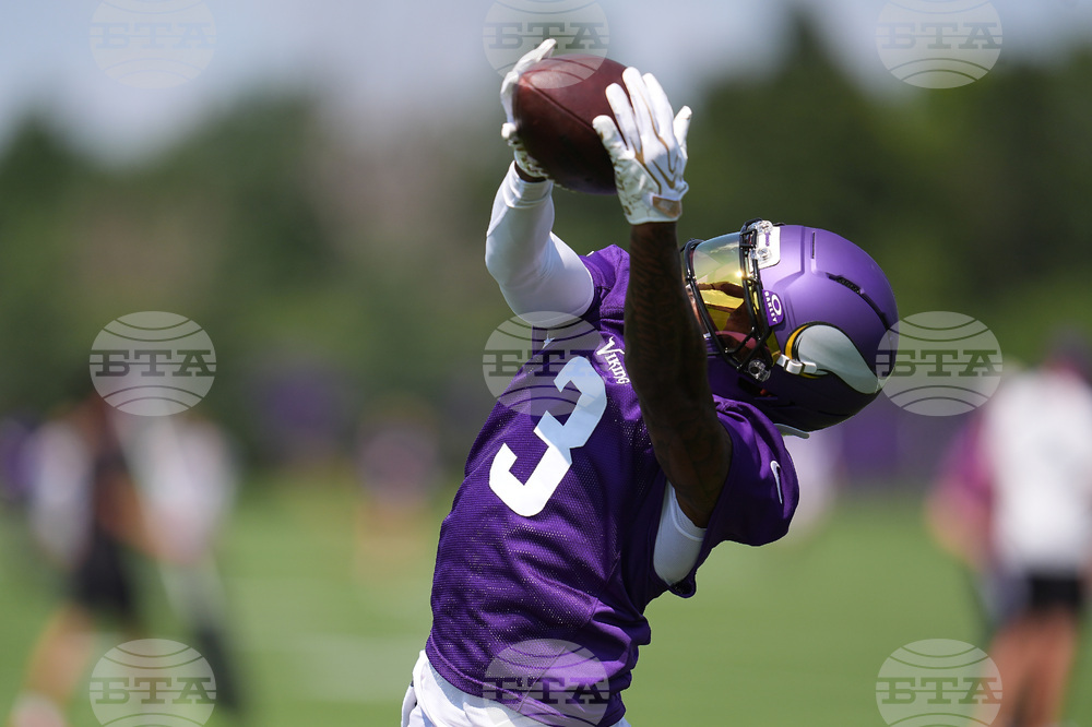 Vikings Camp Football