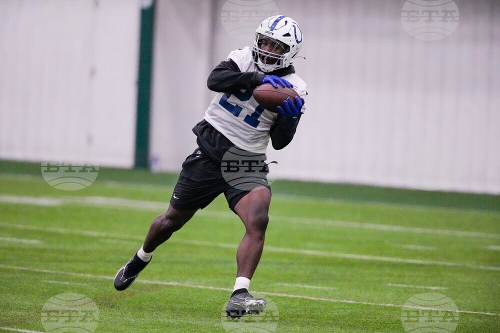 Colts Camp Football