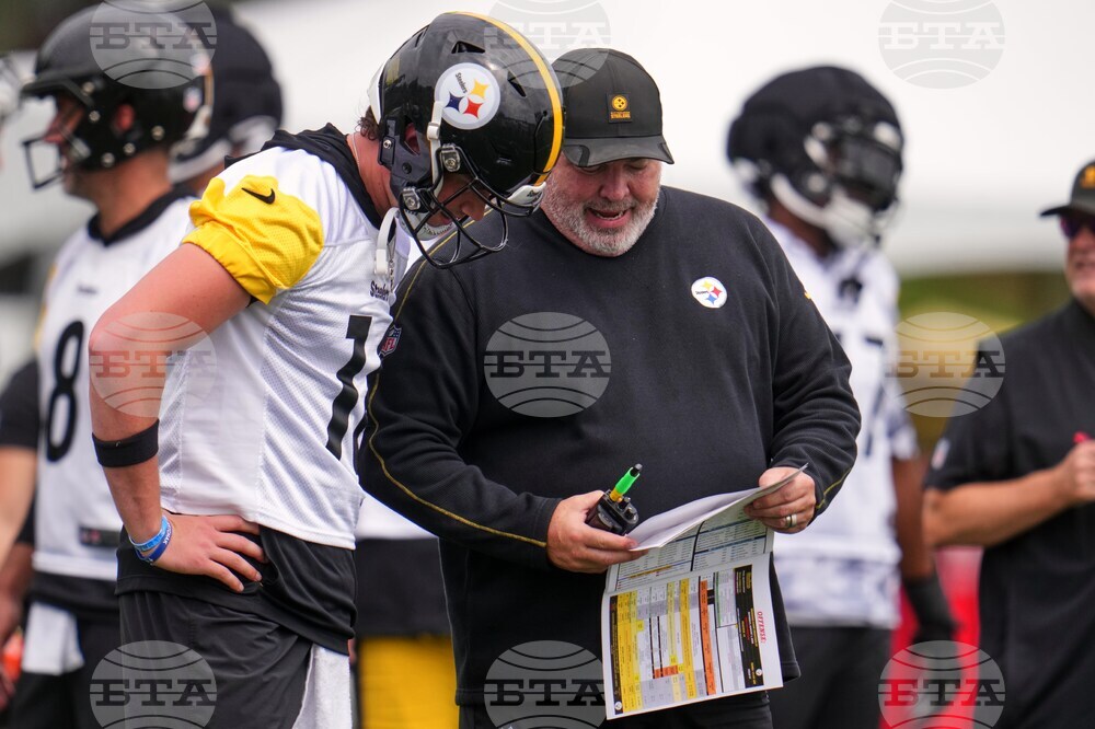 Steelers Camp Football