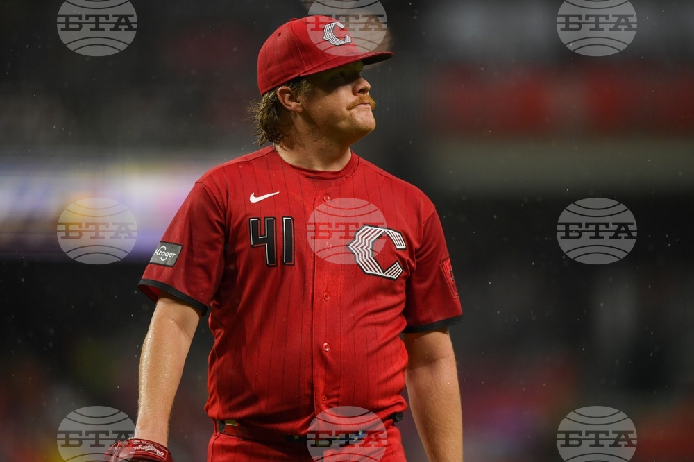 Pirates Reds Baseball