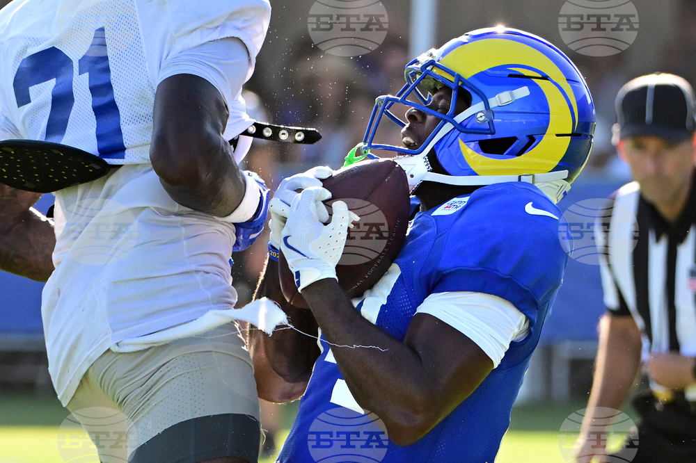 Rams Camp Football