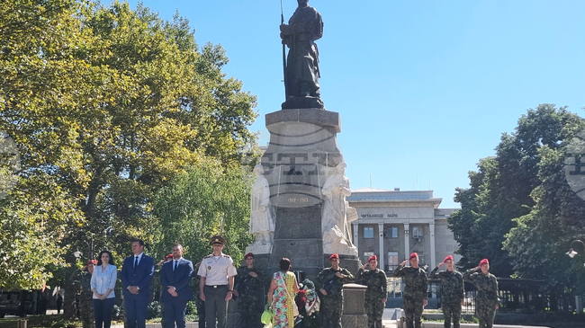 С военни почести и минута мълчание в Хасково бе отбелязана годишнината от Илинденско-Преображенското въстание