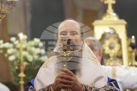 Храм „Света Неделя“ - патриаршеска света литургия