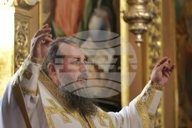 Храм „Света Неделя“ - патриаршеска света литургия