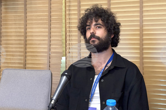 Bassist Garcia Performs New Album Tracks at Borovets Jazz Festival
