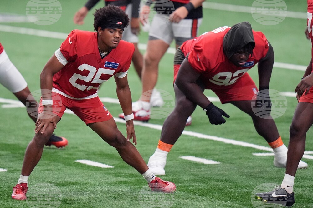 Buccaneers Camp Football