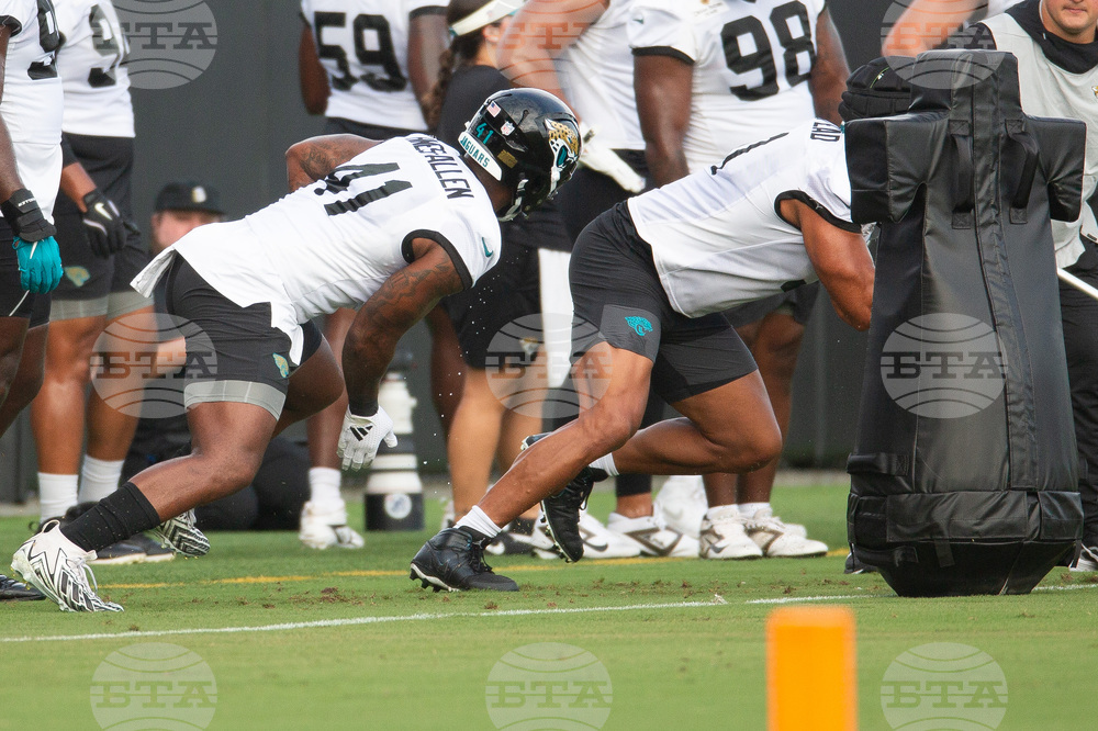 Jaguars Camp Football