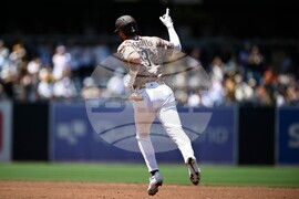 Giants Padres Baseball