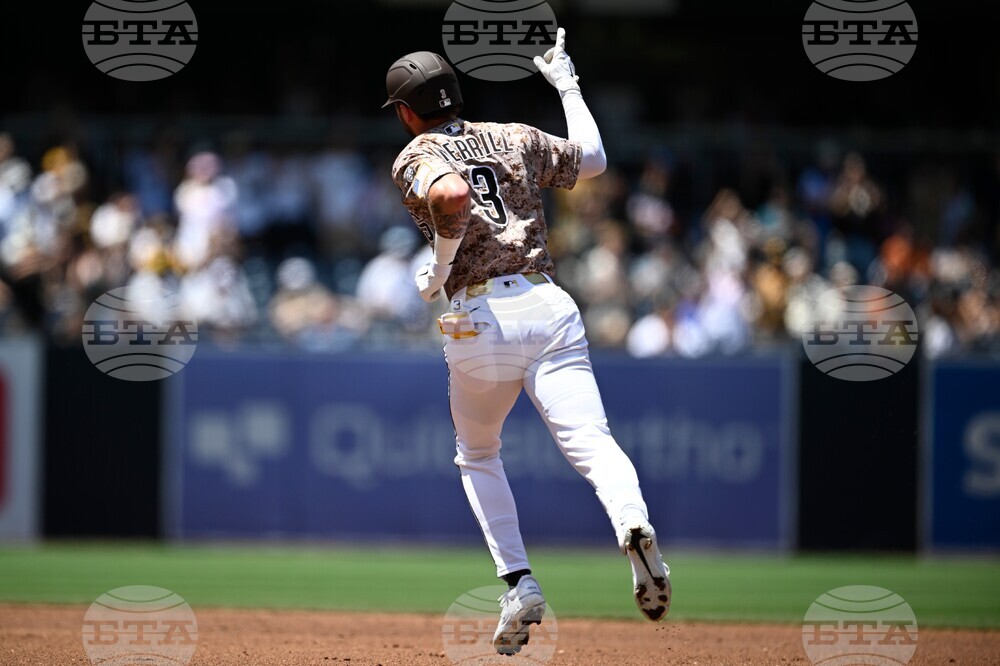 Giants Padres Baseball
