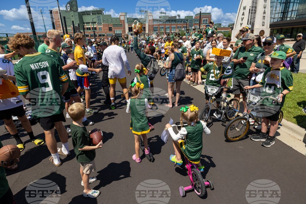 Packers Camp Football