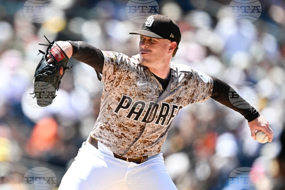 Giants Padres Baseball