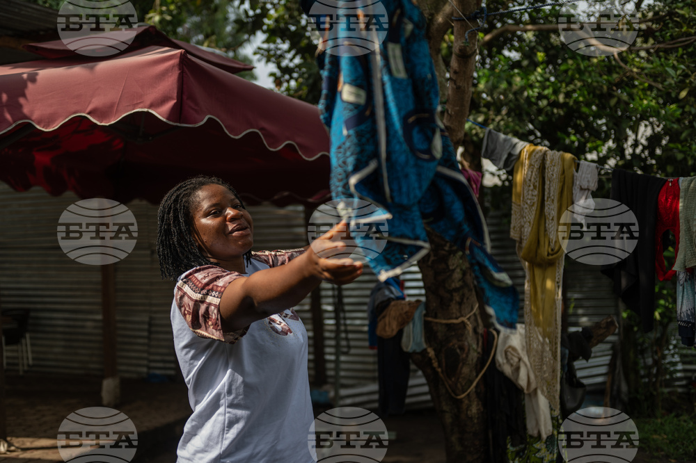 Congo Dying Mothers Ebola