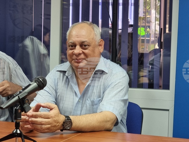 Модернизмът не е затворен в определено времево пространство, каза експертът от РУО-Сливен Стоян Стоянов